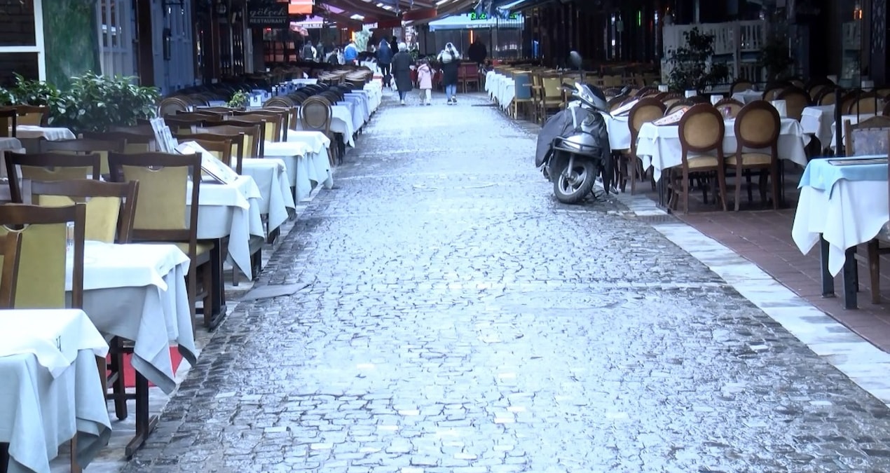 İstanbul’da ‘istek şarkı’ dehşeti! Tetikçi tutup kurşun yağdırttı…